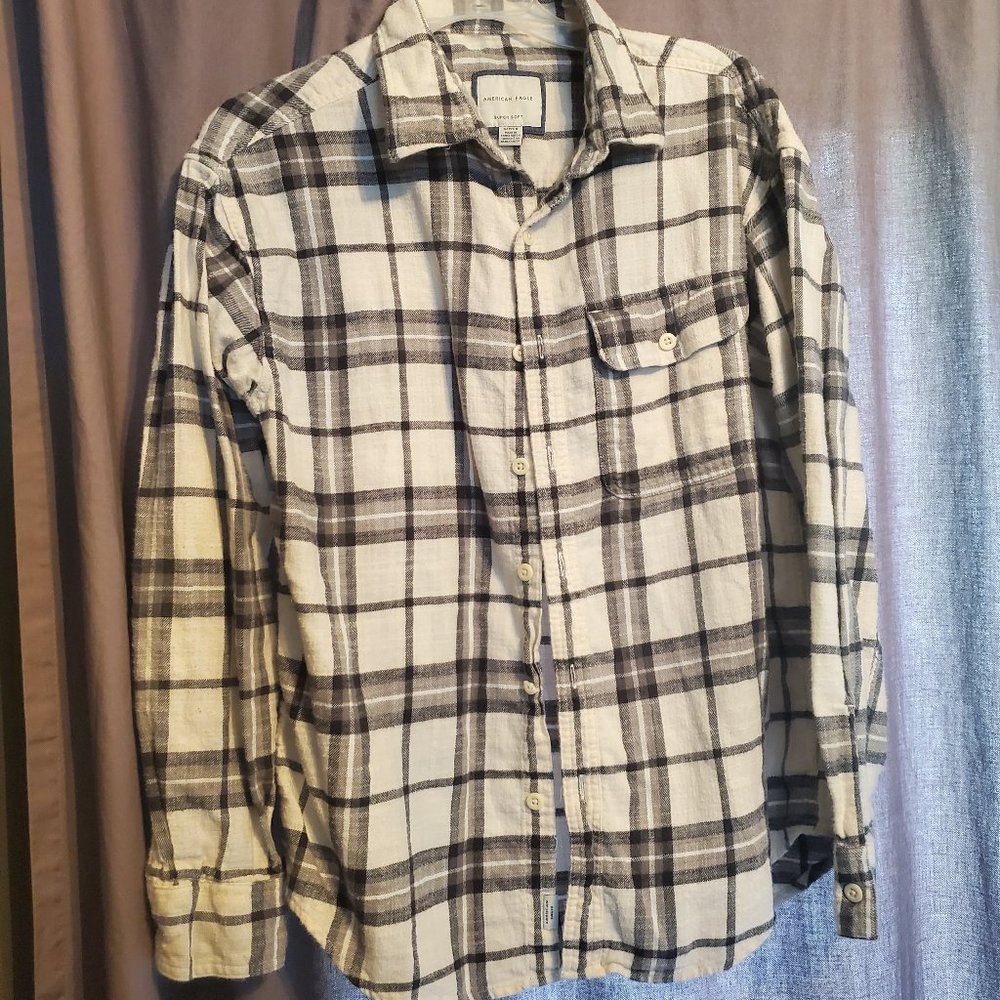 American Eagle Flannel with removable hood, Size S